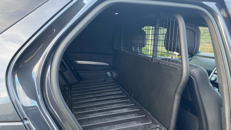 Land Rover Discovery Diesel 3.0 D300 R-Dynamic SE Commercial Auto